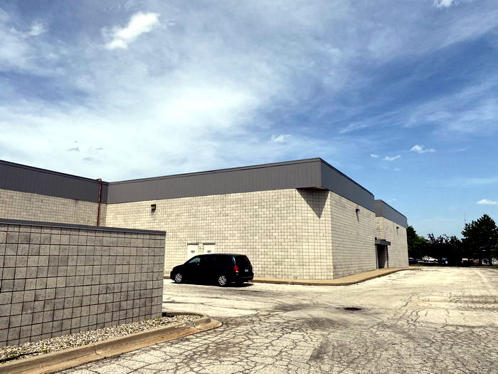 AMC Fashion Square 10 - June 15 2022 Photo (newer photo)